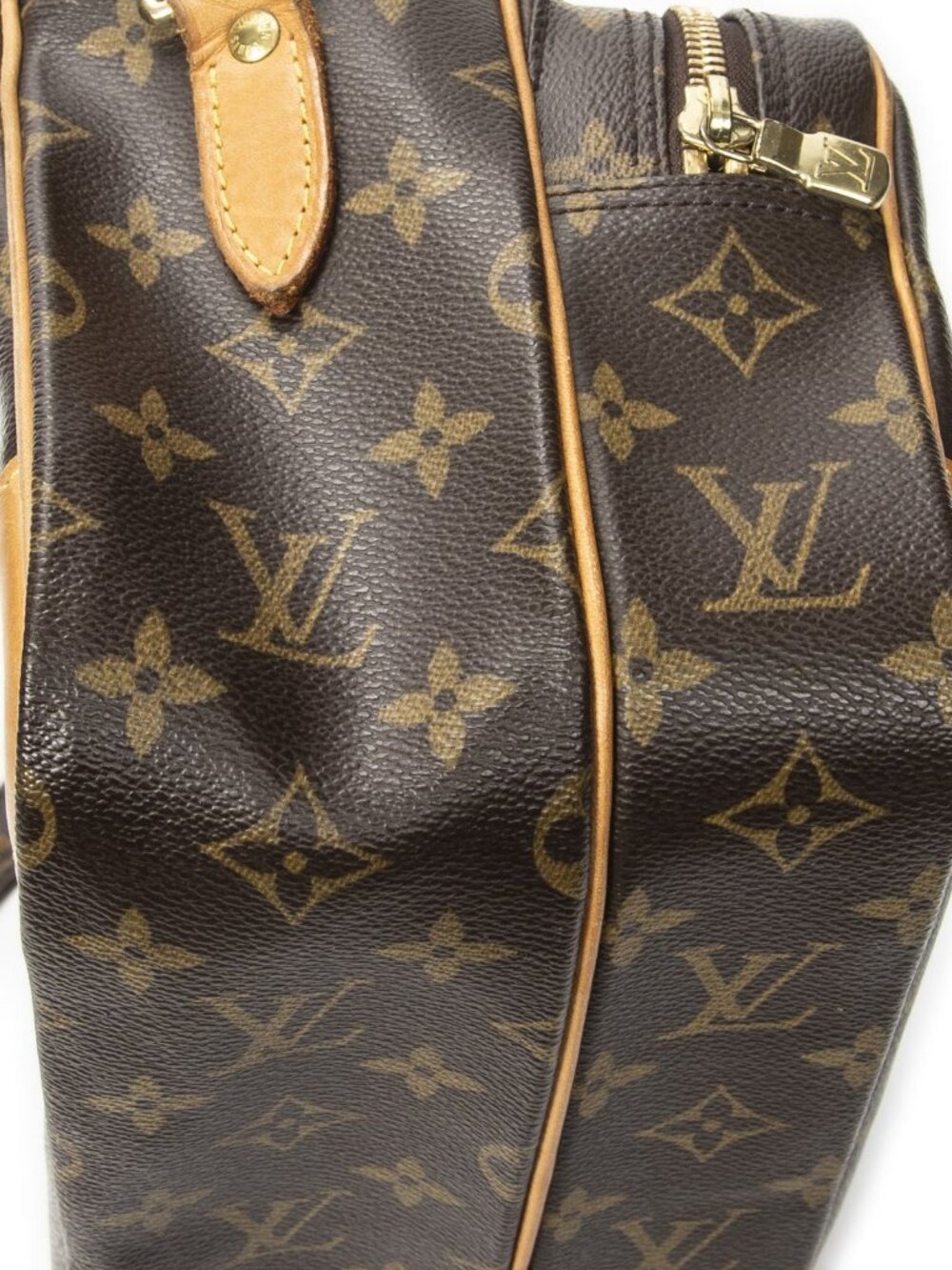 ★SOLD★ Louis Vuitton Neil Brown Monogram Canvas Messenger - Picture 7 of 10